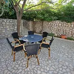 Andreja Apartamento Pag Town