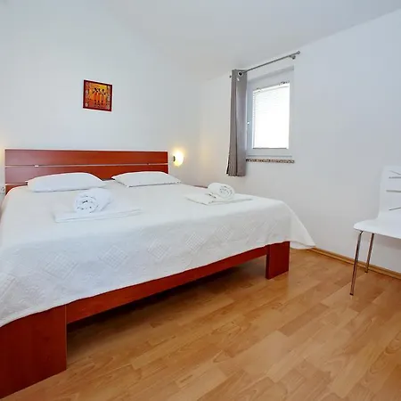 Andreja Apartment *