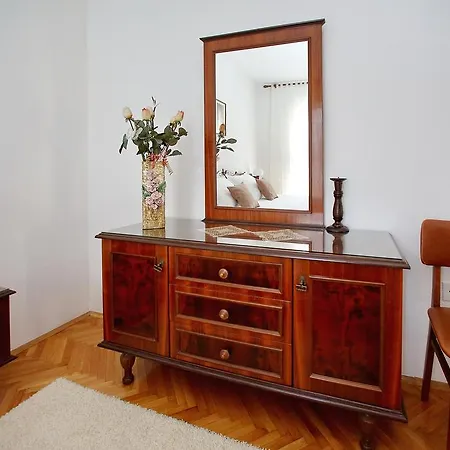 Apartment Andreja Pag Town