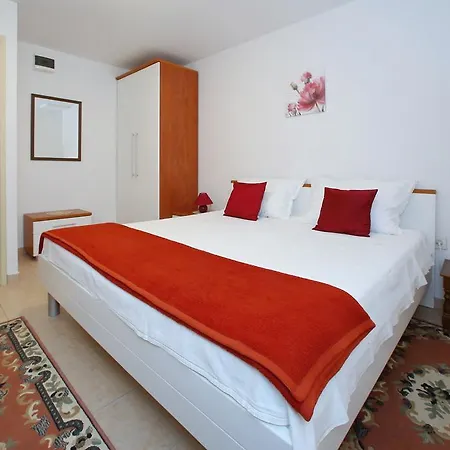 Andreja Lejlighed Pag Town