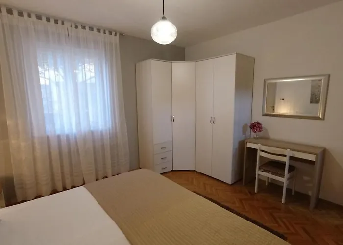 Andreja شقة باغ